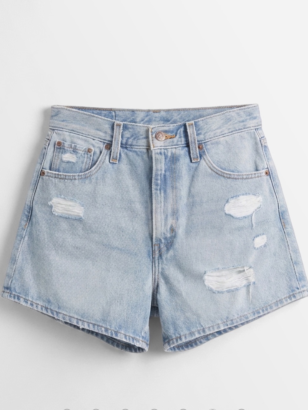 Levi's Light Blue Distressed High-Rise Cotton Denim Mom Shorts size 27